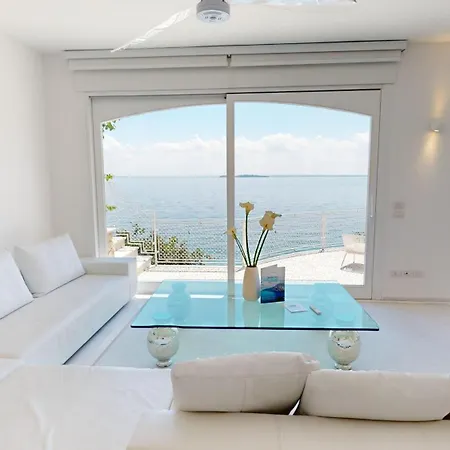 Villa Flora Luxury Pool-bgl