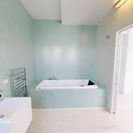 Βίλα Flora Luxury Pool-bgl Manerba del Garda