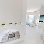 Flora Luxury Pool-bgl *