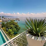 Flora Luxury Pool-bgl Βίλα *