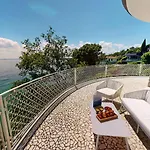 Βίλα Flora Luxury Pool-bgl *